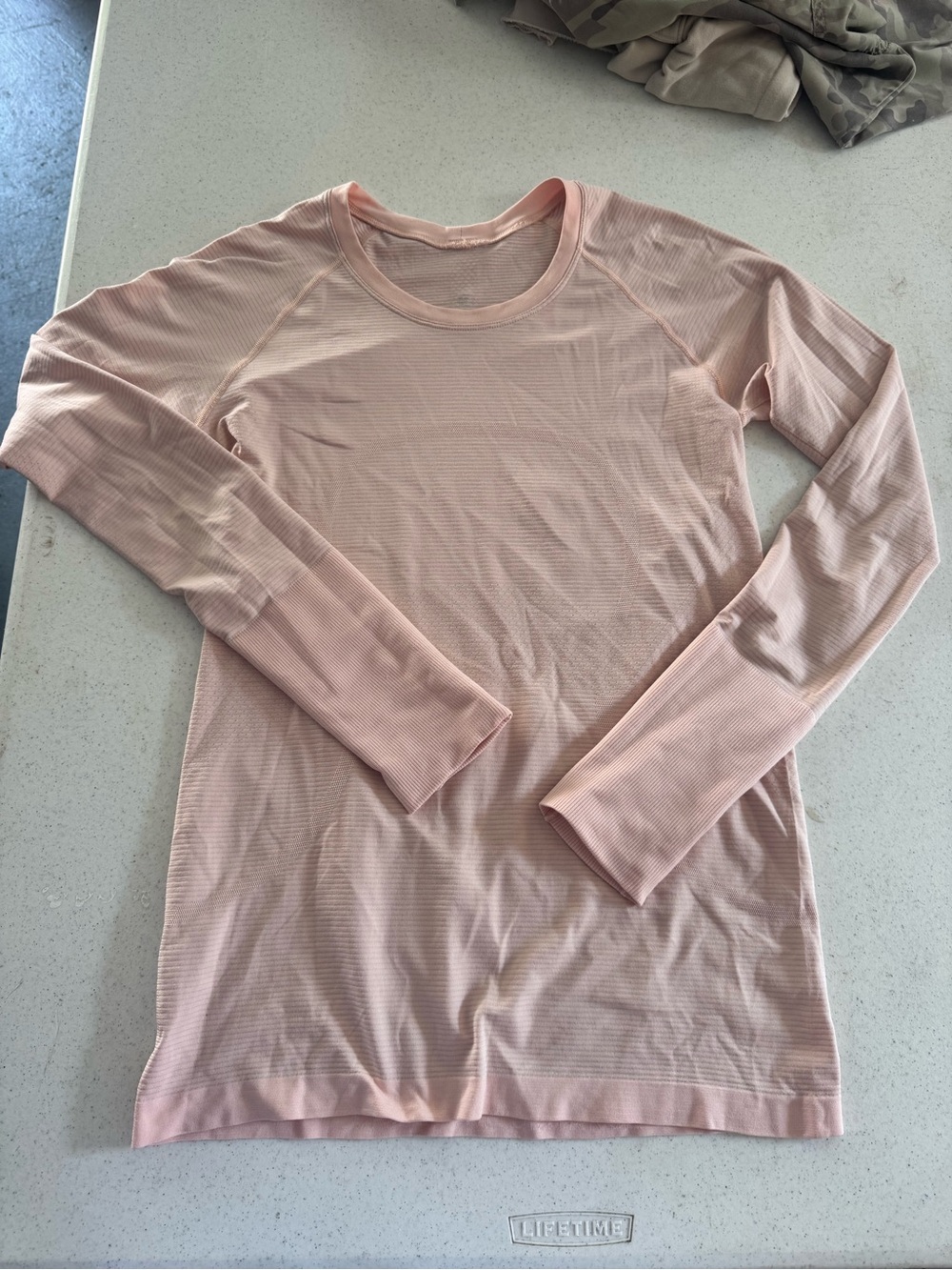 lululemon athletica Long Sleeve Top in Light Pink